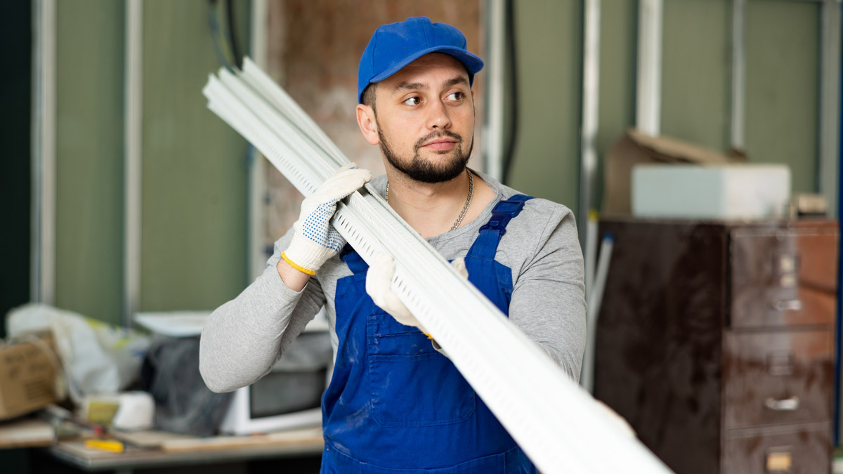 operator carrying corner beads